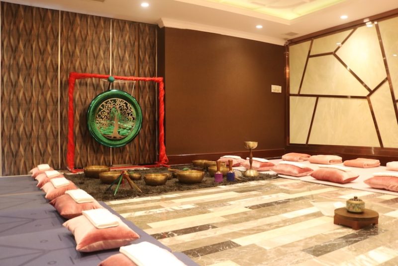 trị liệu chuông xoay
