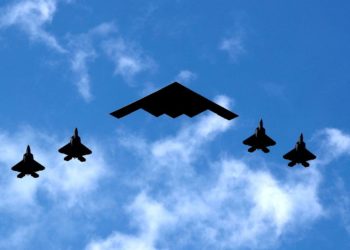 Mỹ đánh phủ đầu cơ sở hạt nhân Iran: Đòn răn đe hay mở màn leo thang?