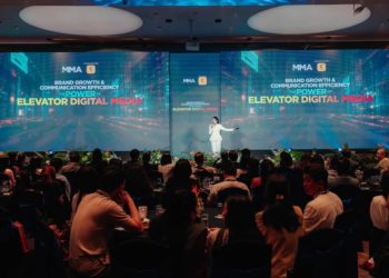 500+ chuyên gia bàn về tương lai truyền thông số ngoài trời