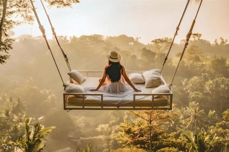 Giấc ngủ giữa những đám mây