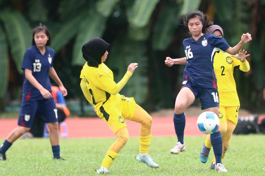 U19 Nữ Việt Nam và Thái Lan 'Đại Thắng', hướng tới Bán Kết - 1