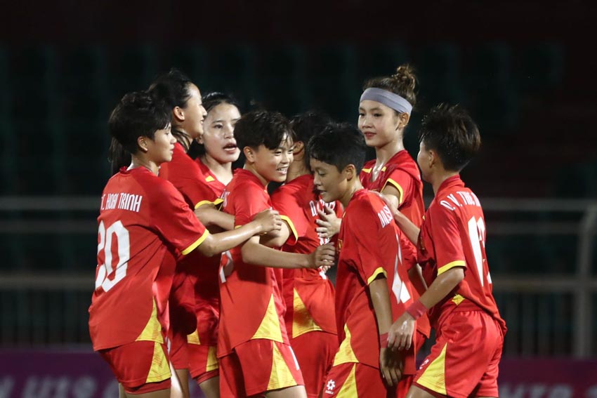 U19 Nữ Việt Nam và Thái Lan 'Đại Thắng', hướng tới Bán Kết - 4