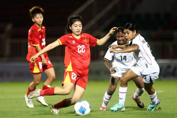 U19 Nữ Việt Nam và Thái Lan 'Đại Thắng', hướng tới Bán Kết - 6