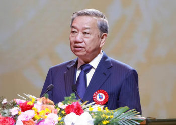 Một thế kỷ đồng hành cùng dân tộc, một hành trình viết bằng ngòi bút và khát vọng