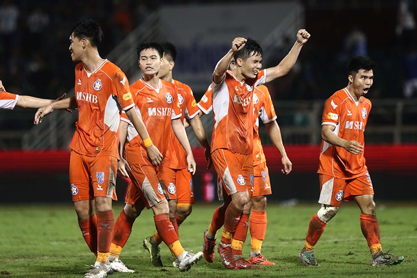 SHB Đà Nẵng đánh bại Bình Phước tiếp tục trụ hạng V-League 2025-2026 - 4