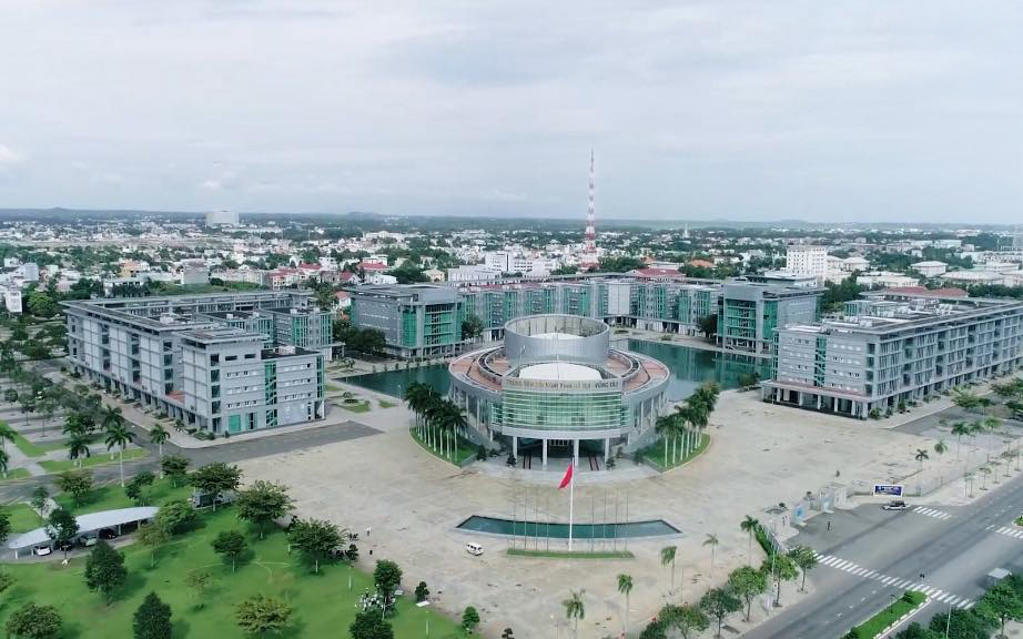 Ba trung tâm hành chính của TP.HCM được đặt tại Quận 1, Bình Dương và Bà Rịa
