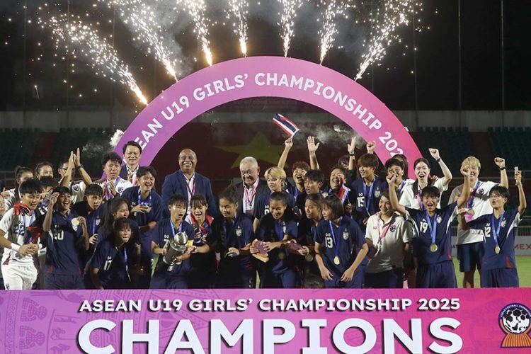 U19 nữ Thái Lan Vô Địch Giải Đông Nam Á 2025 sau khi đánh bại U19 nữ Việt Nam 3-1 - 4