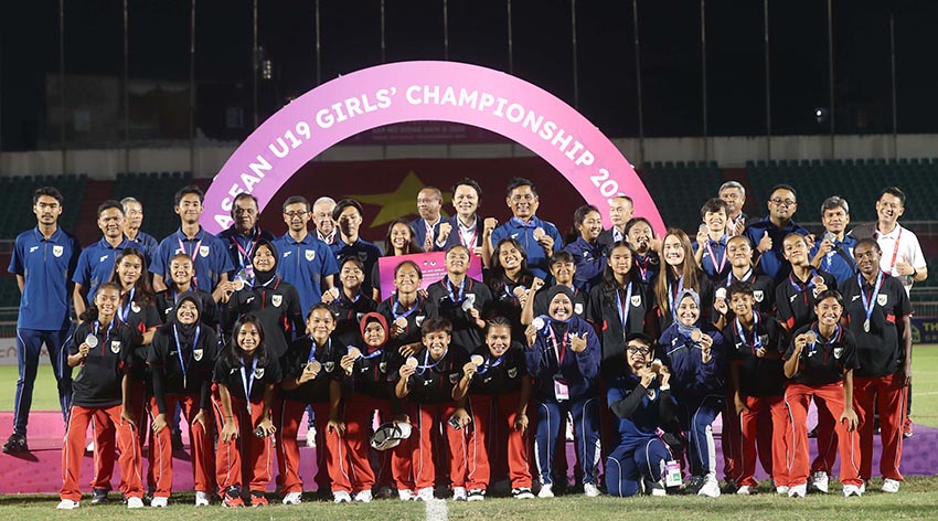 U19 nữ Thái Lan Vô Địch Giải Đông Nam Á 2025 sau khi đánh bại U19 nữ Việt Nam 3-1 - 6