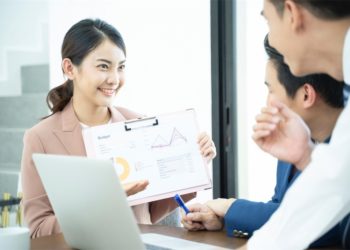 Tự xây đấu trường – khi phụ nữ không còn muốn thi đấu theo luật của người khác