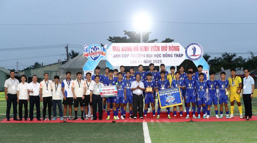 Loạt luân lưu nghẹt thở, Đại học SP TDTT TPHCM đăng quang tại Cúp Đại học Đồng Tháp 2025 - 4