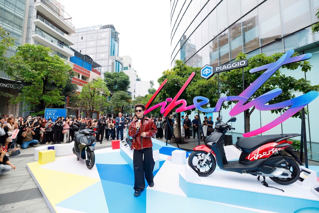 Piaggio ghi dấu với dàn xe đậm chất Ý như Vespa Sprint, GTS, Liberty và Medley, tiếp tục định vị phân khúc cao cấp giữa thị trường xe máy Việt.