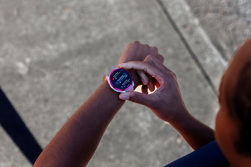 Khi đồng hồ không chỉ đếm thời gian: Garmin và cú bứt phá của một lối sống mới - 1