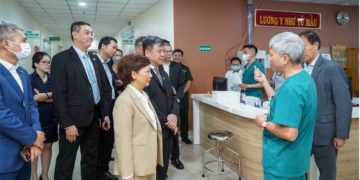 Ban Lãnh đạo của Tập đoàn y khoa Hoàn Mỹ tham quan Bệnh viện Quân Y 175