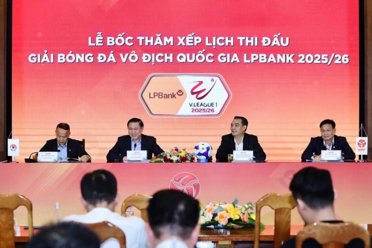 Lễ Bốc thăm LPBank V.League 1-2025/26: Cuộc chiến trụ hạng gấp đôi, tăng nhiệt Derby - 3