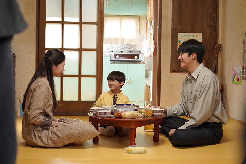 “Mang Mẹ Đi Bỏ” hé lộ trailer: Câu chuyện gia đình Việt khiến cả thế giới phải dõi theo? - 2