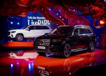 Mercedes-Benz kỷ niệm 30 năm tại Việt Nam bằng triển lãm LiveRARE độc bản - 4