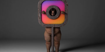 Tác phẩm 3D của nghệ sĩ Micc phản ánh chủ nghĩa tiêu dùng và sự cô lập trong thế giới hiện đại.