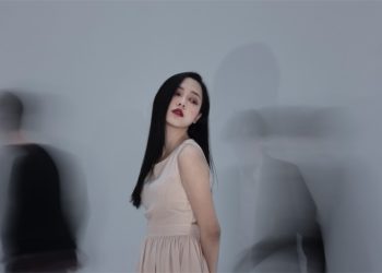 Làm việc mình không thích: Nghệ thuật sinh tồn của người trưởng thành