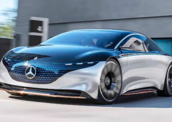 Một mẫu concept car với thiết kế táo bạo, ánh sáng tương lai và đường nét tinh xảo, chưa từng được sản xuất hàng loạt