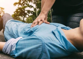 Giữa đột quỵ và đột tử khoảng cách chỉ là… mạch đập