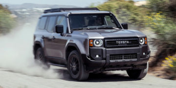 Toyota Land Cruiser 1958: Khi huyền thoại trở lại với một nốt lặng đầy cá tính