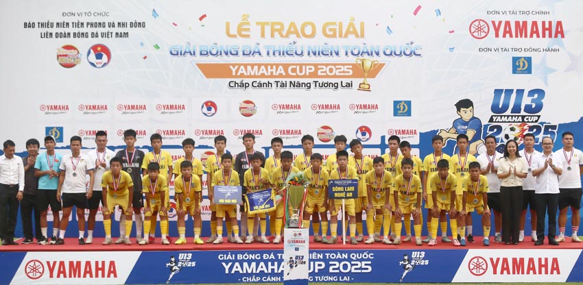 U13 Nam Định lên ngôi Vô Địch Quốc Gia sau loạt luân lưu cân não - 2