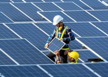 Việt Nam trên đường đua pin lithium: Cơ hội vàng trong logistics năng lượng sạch