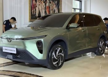 Khi giấc mơ xe điện Việt chạm đến từng con phố