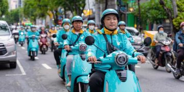 Khi du lịch xanh len lỏi từng đô thị biển