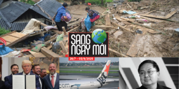 Khi nước lũ dâng, CEO ngã xuống, và các siêu cường ra đòn