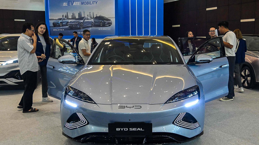 Theo báo cáo, giá cổ phiếu của BYD đã giảm 15% trong năm 2025 tại Trung Quốc.