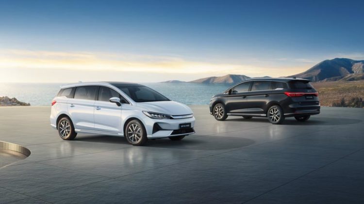 Tài xế trải nghiệm BYD M6 tại “Ngày hội tài xế công nghệ” của BYD Việt Nam - 2