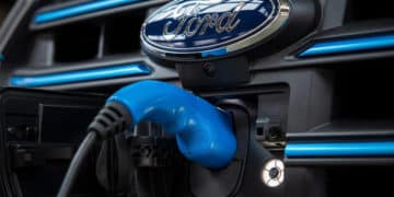 Ford và cú “bật công tắc” 5 tỷ USD