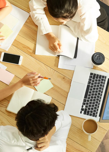 Cuộc đua kỹ năng và khoảng cách thu nhập theo giới: Khi thị trường lao động Việt Nam đổi trục cạnh tranh