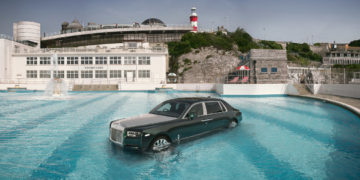Phantom 100 năm: Khi âm nhạc chọn Rolls-Royce làm “sân khấu di động”