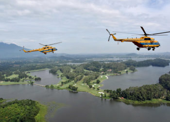 Một giờ bay trên bầu trời vào thu…