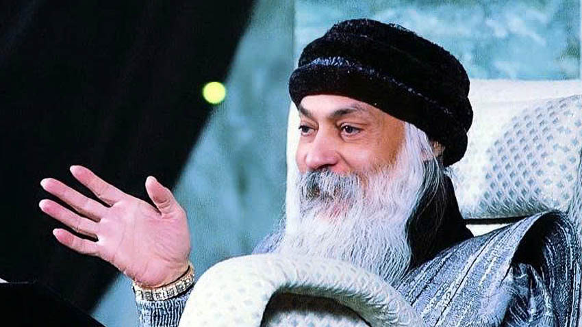 Bậc thầy tâm linh Osho – tác giả cuốn Tỉnh thức (Awareness), tác phẩm vừa được First News – Trí Việt phát hành tại Việt Nam.