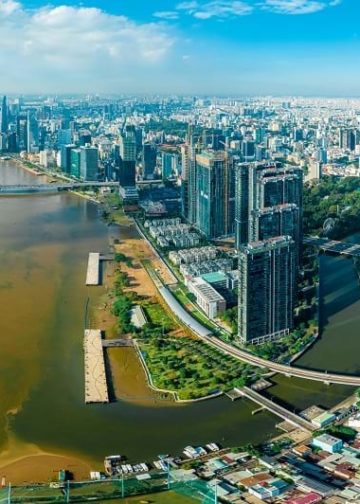 Chuyện thành phố nước với thiếu phụ phương Nam