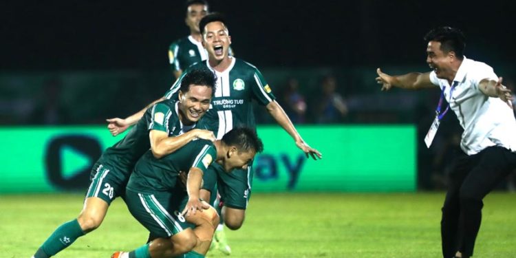 Minh Vương tỏa sáng, Trường Tươi Đồng Nai thắng thuyết phục Becamex TP.HCM - 4