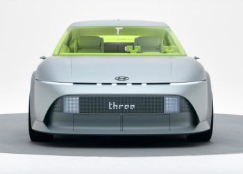 Khi những chiếc xe nhỏ trở lại: bản sonata ngầm của đô thị hiện đại