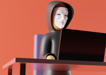 Màn hình máy tính với cảnh báo an ninh mạng về rò rỉ dữ liệu cá nhân