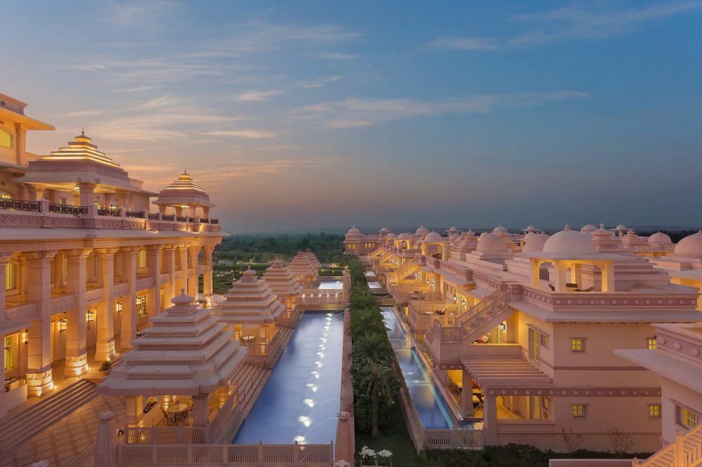 Khu phức hợp khách sạn ITC Grand bên bờ sông Yamuna – biểu tượng cho tham vọng mở rộng của các thương hiệu nội địa Ấn Độ, giữa làn sóng bùng nổ lưu trú vượt ra ngoài các thành phố lớn.