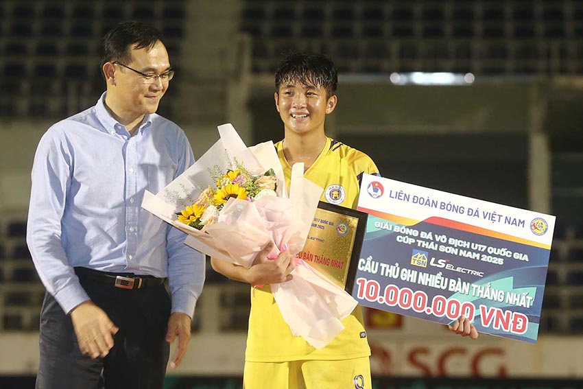 U17 Hà Nội đăng quang ngôi Vô địch lần thứ 2 - 2