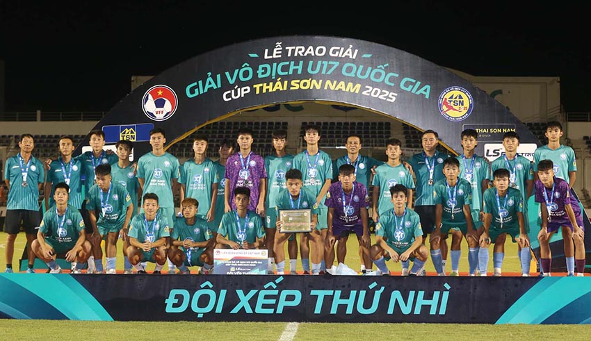U17 Hà Nội đăng quang ngôi Vô địch lần thứ 2 - 3