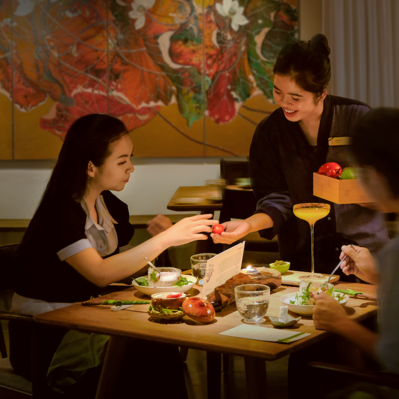 Thưởng thức plant-based fine dining tại Hum Signature