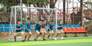 Từ sân bóng nhỏ đến ước mơ lớn: LG gieo “hạt giống” thể chất cho học sinh nông thôn Bắc Ninh