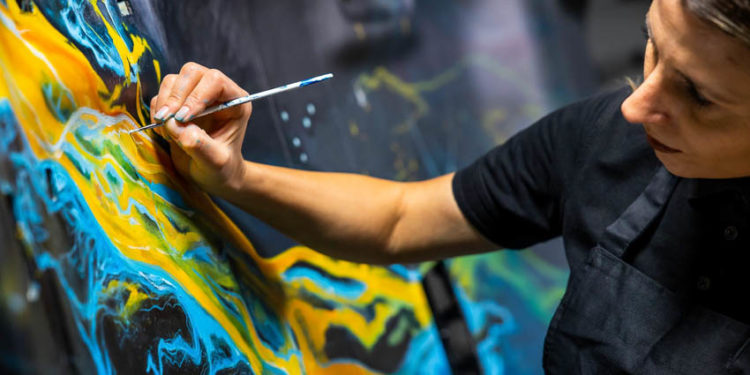 Rolls-Royce Cullinan Cosmos: khoảnh khắc vũ trụ “đổ xuống” cabin