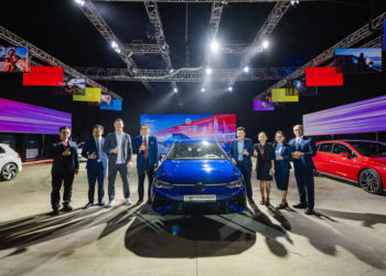 Khi một huyền thoại quay lại – và câu chuyện không chỉ là chiếc xe