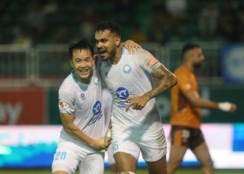 HAGL hòa ĐKVĐ Nam Định ngay trên sân nhà - 3