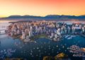 Một góc nhìn tuyệt đẹp từ trên không của đường chân trời trung tâm thành phố Vancouver